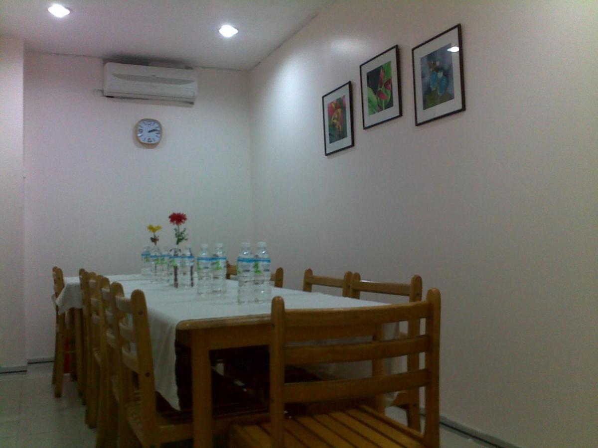 City Star Hotel Kulai Buitenkant foto