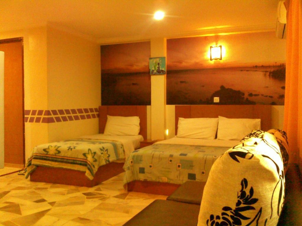 City Star Hotel Kulai Buitenkant foto