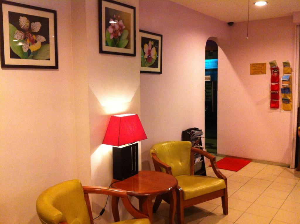 City Star Hotel Kulai Buitenkant foto